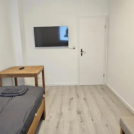 Modernes Mit 3 Schlafzimmern In Apartment Bremen